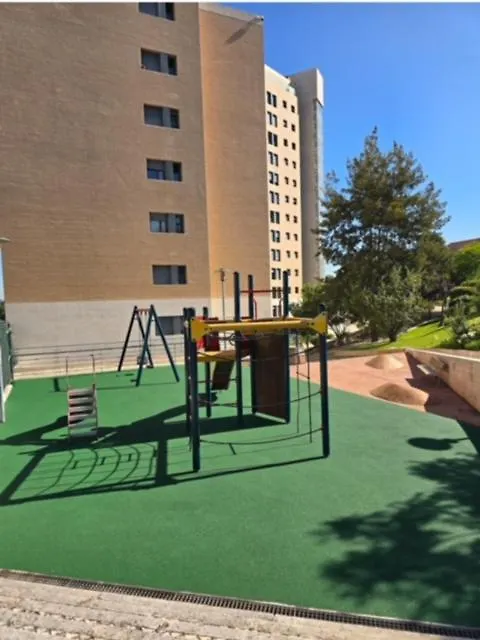 Besthomestay- Lisbon- Garden, Pool & Garage
