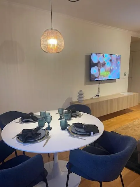 Apartment Besthomestay- Lisbon- Garden, Pool & Garage
