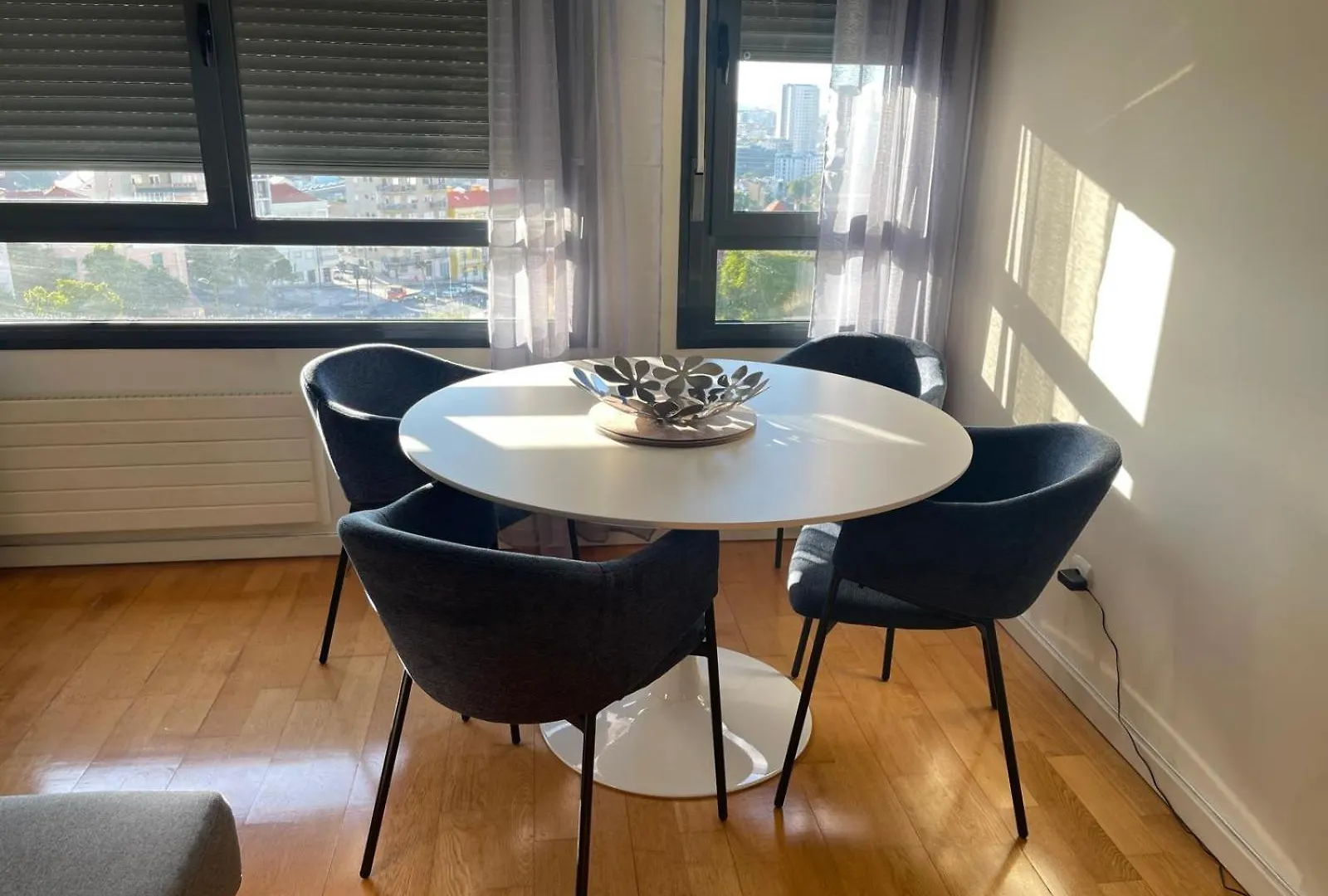 Besthomestay- Lisbon- Garden, Pool & Garage