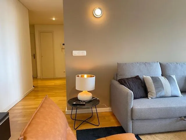 Apartment Besthomestay- Lisbon- Garden, Pool & Garage